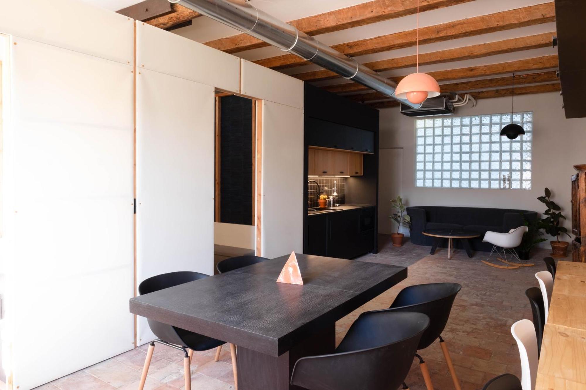 Heart Of Marseille, Loft Atypical & Spacious , Perfect For Couple And Couple With 1 Small Kid, Perfect For 2 Friends 외부 사진